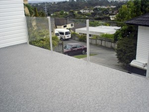 WeatherDek-Deck-with-Glass-and-Aluminium-Balustrade   